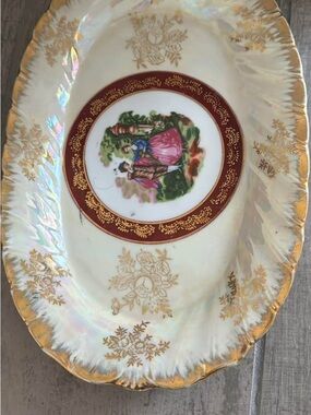 Vintage Gold-Trimmed Ivory Porcelain Serving Platter with Maroon Medallion